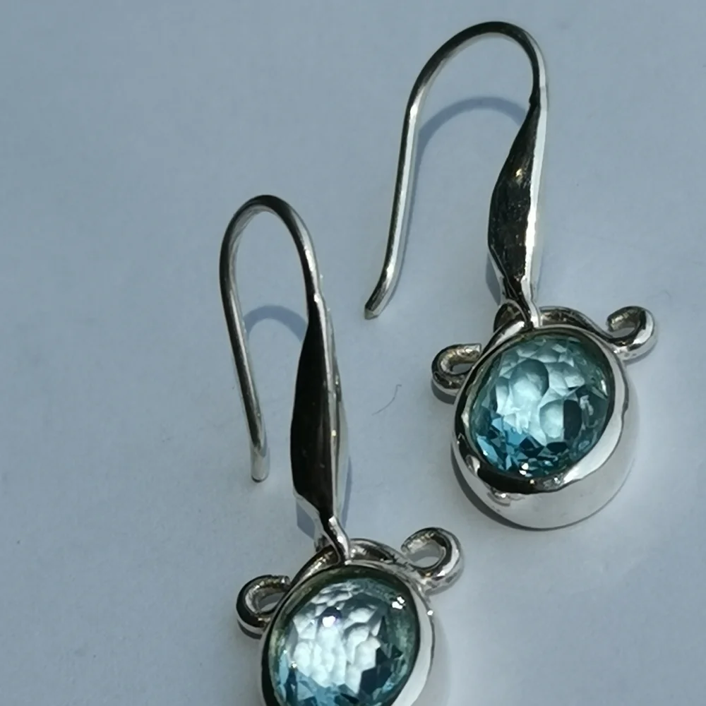 NEW sterling silver blue topaz dangle earrings